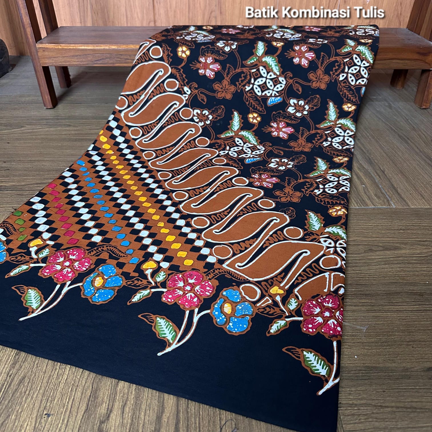 Kain Batik Kombinasi Tulis Sogan S03