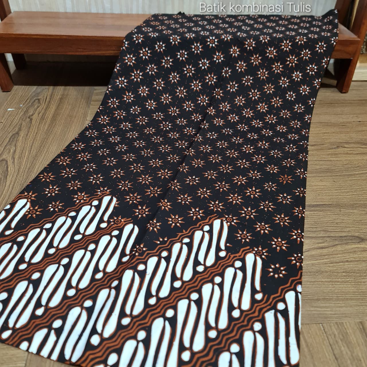 Kain Batik Kombinasi Tulis Sogan S0114