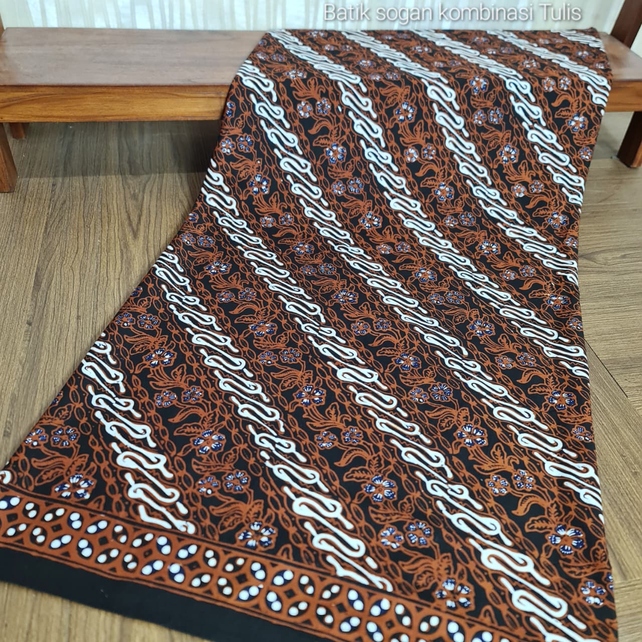 Kain Batik Kombinasi Tulis Sogan S016