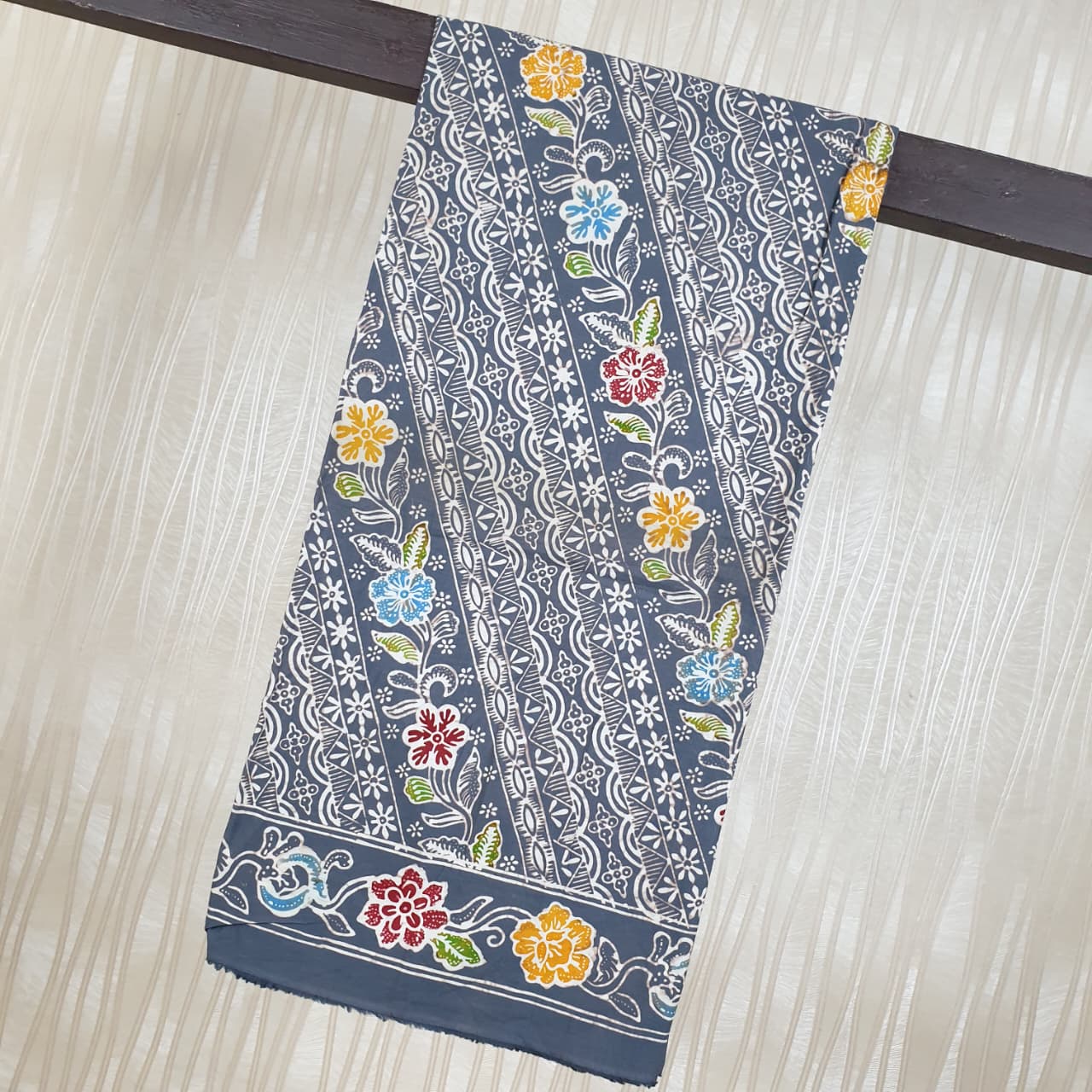 Kan Batik Cap Indigo  Premium S04167
