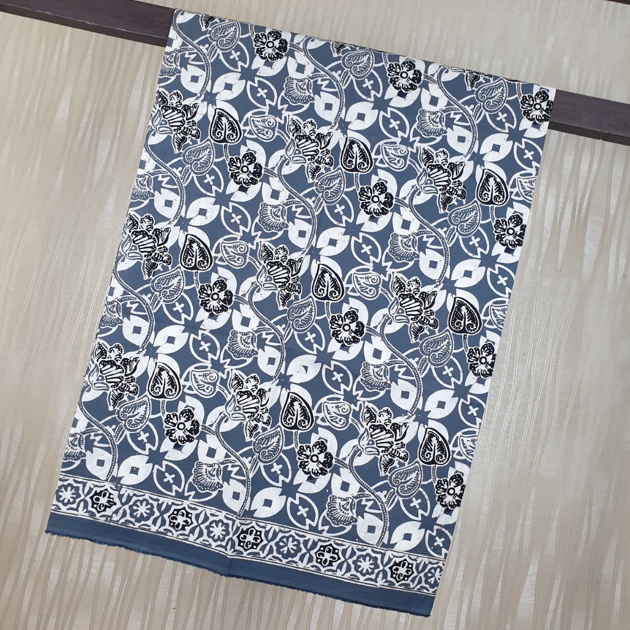 Kan Batik Cap Indigo  Premium S04151