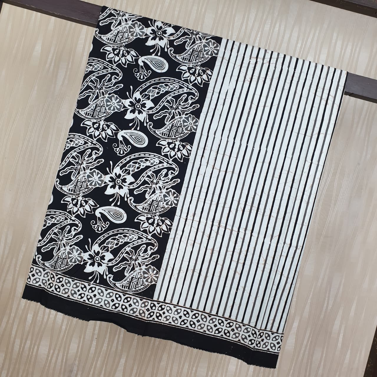 Kan Batik Cap Colet  Premium S04130